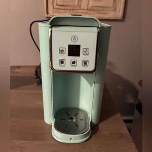 Mint Green Single-Serve Coffee Maker